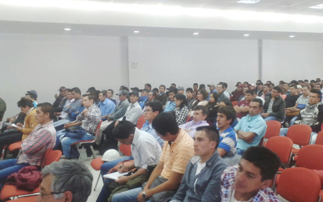 250 mineras y mineros de Colombia se certifican en seguridad minera