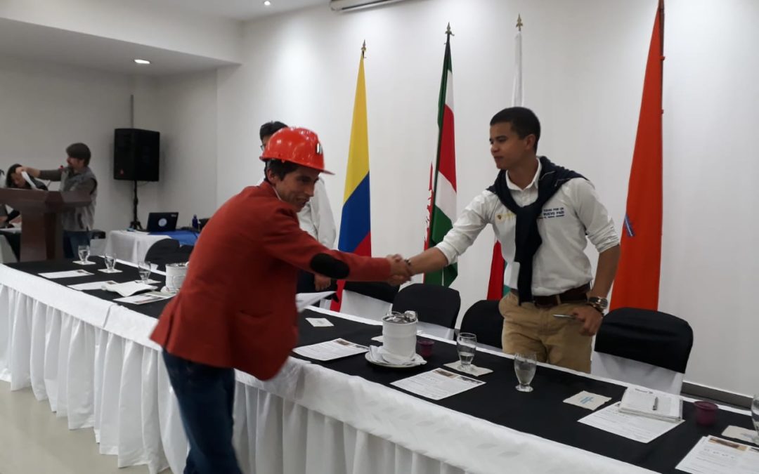 250 miners from Colombia are certified in mining safety