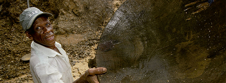 Nos complace anunciar una nueva publicación: ‘What is legal?’ Formalising artisanal and small-scale mining in Colombia